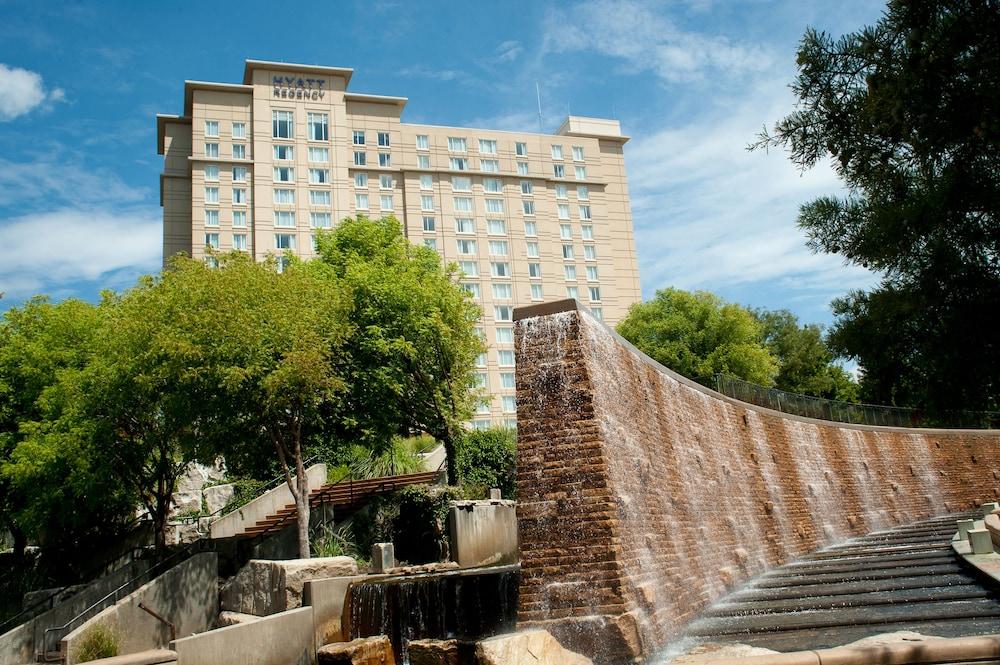 Hyatt Regency Wichita Hotel Eksteriør billede